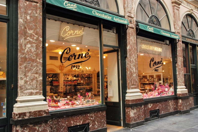 boutique-LA CADIERE D AZUR-min_chocolate_chocolaterie_shop_luxury_chic_gallery_brussels_belgium-558146